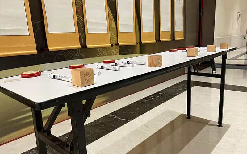 廣告物料制作會(huì)場(chǎng)布景舞臺(tái)搭建展位搭建舞臺(tái)燈光設(shè)備演藝音響高清LED屏